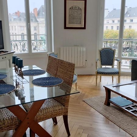 אורליאן Appartement F3 Au Balcon De La Place Du Martroi מראה חיצוני תמונה