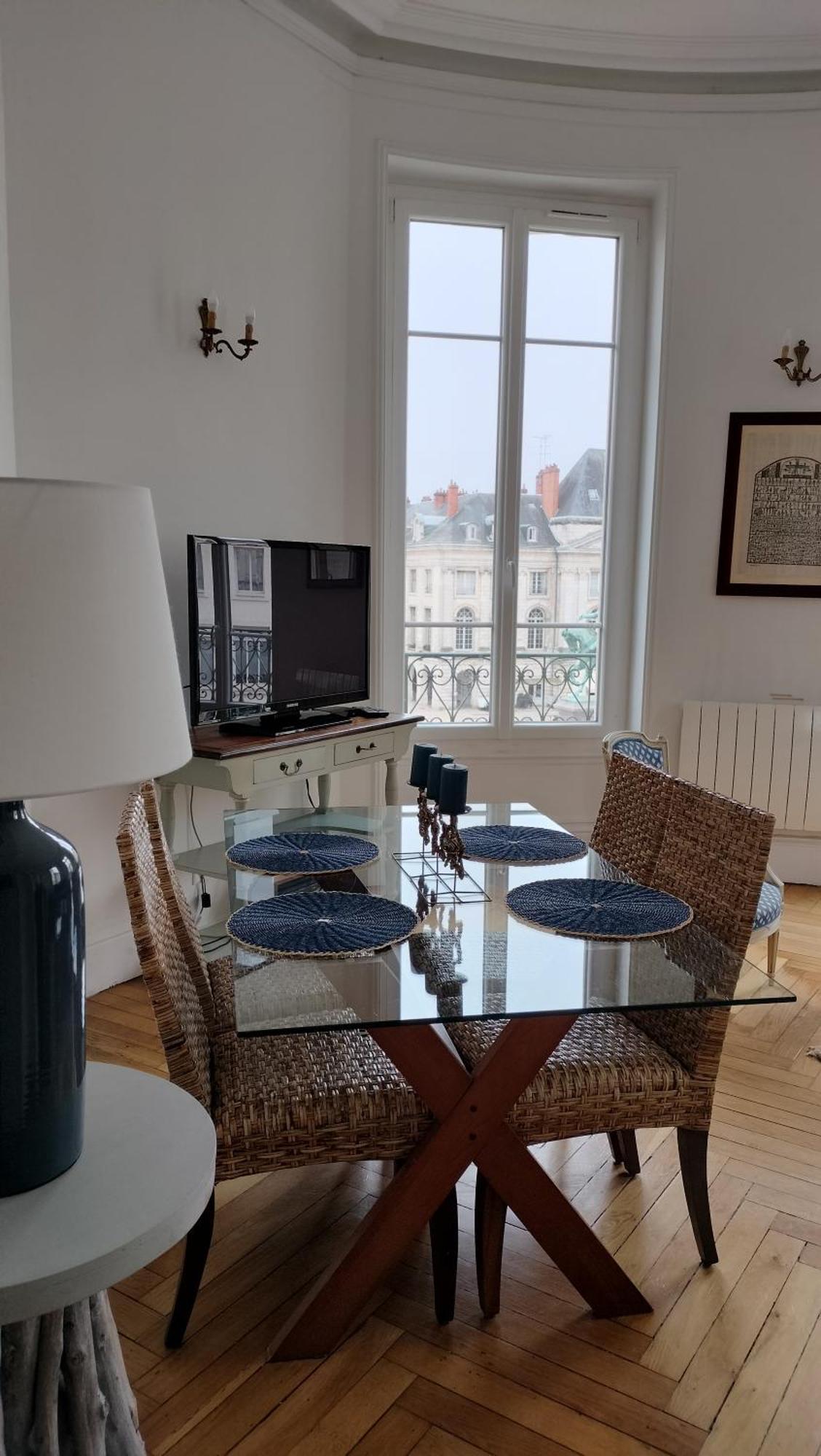 אורליאן Appartement F3 Au Balcon De La Place Du Martroi מראה חיצוני תמונה